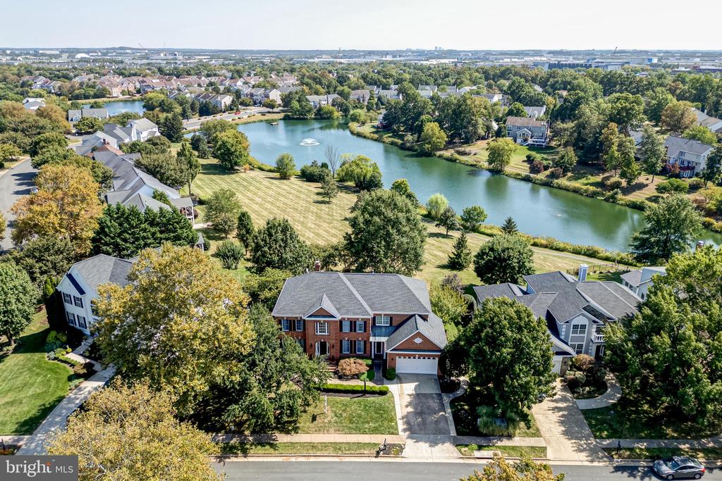 21250 DUBOIS CT COURT