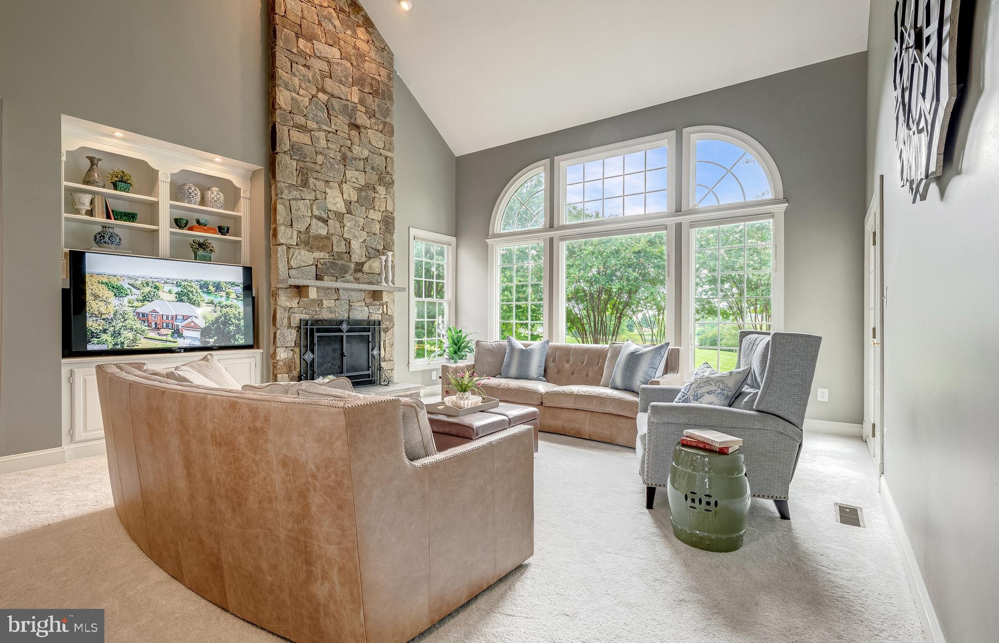 21250 DUBOIS CT COURT