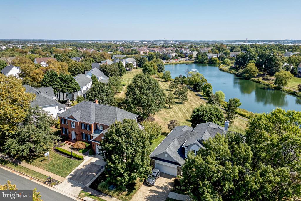 21250 DUBOIS CT COURT