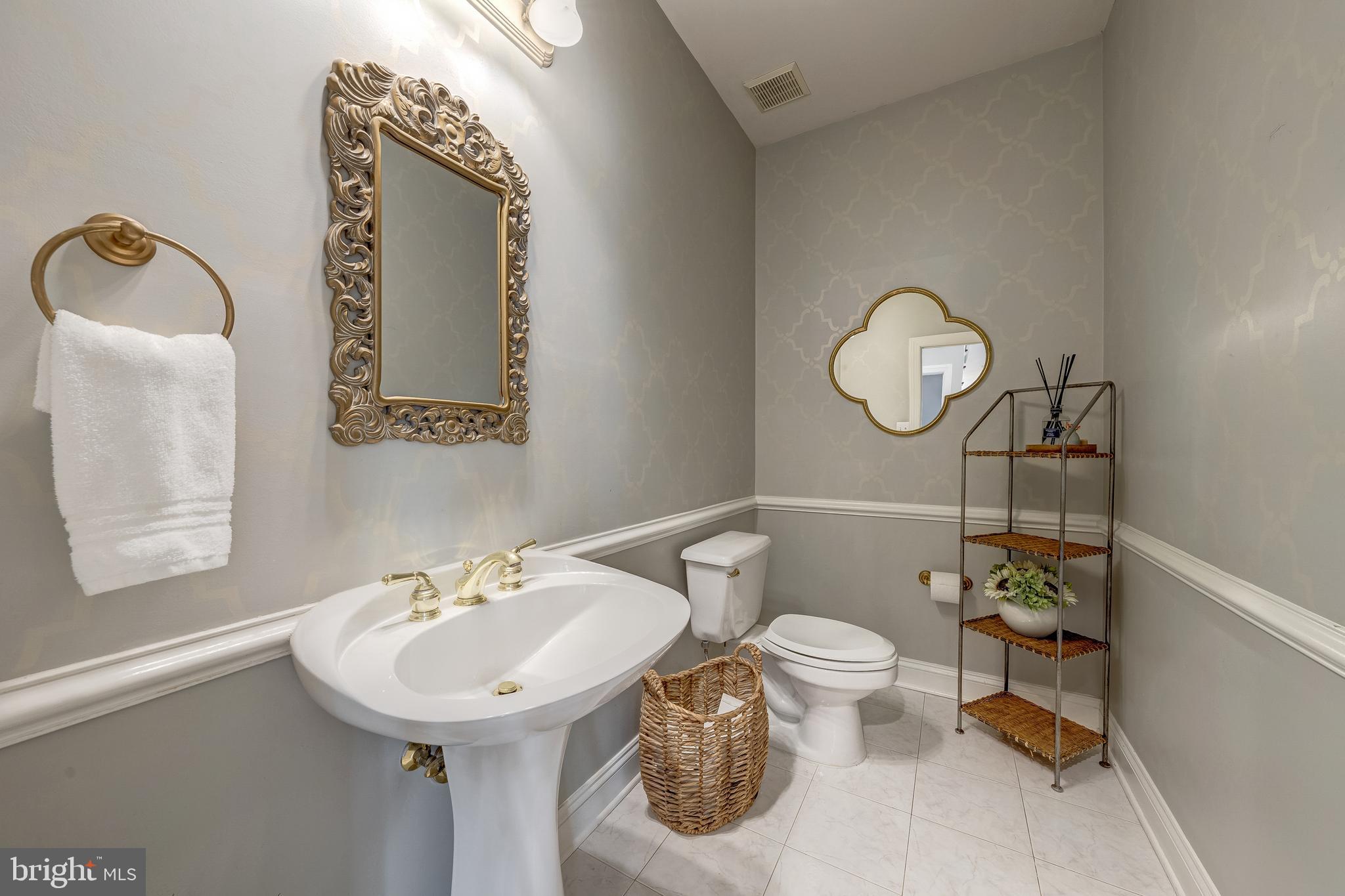 21250 DUBOIS CT COURT