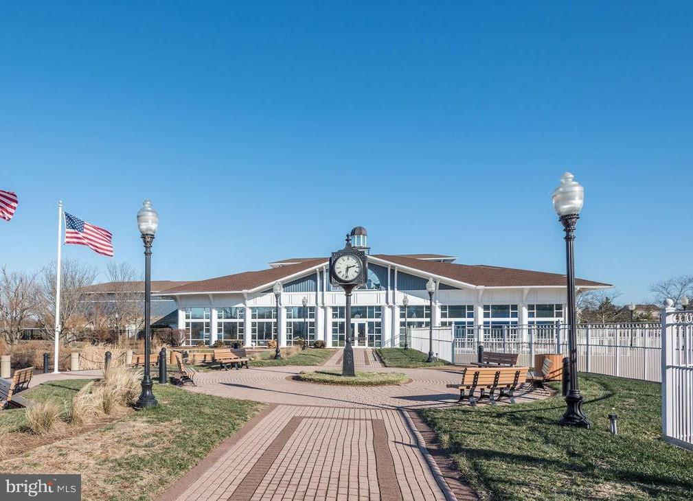 21250 DUBOIS CT COURT