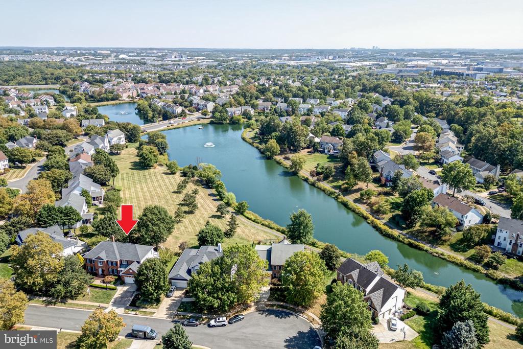 21250 DUBOIS CT COURT