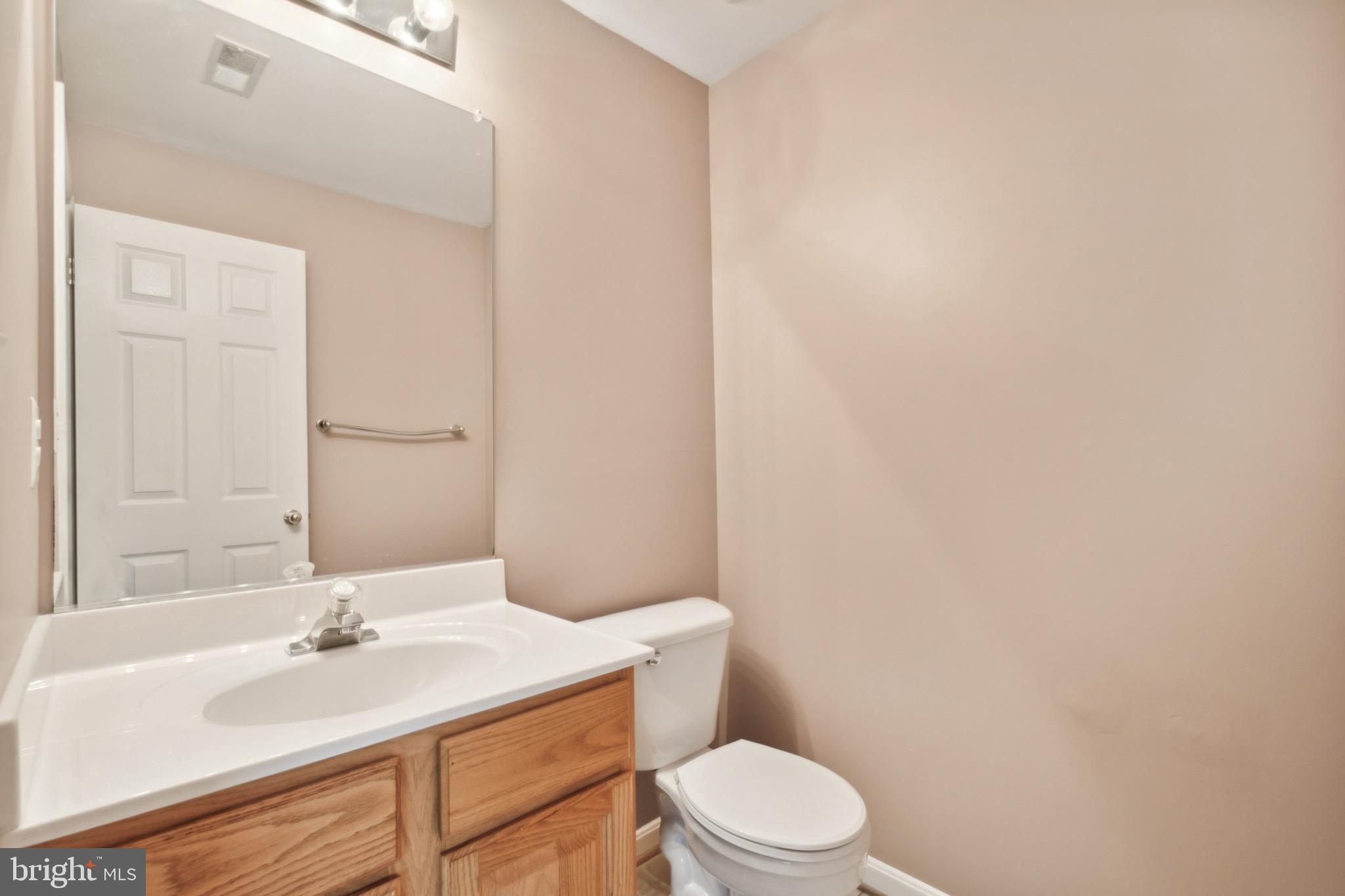 641 SPRINGHOUSE SQUARE SE