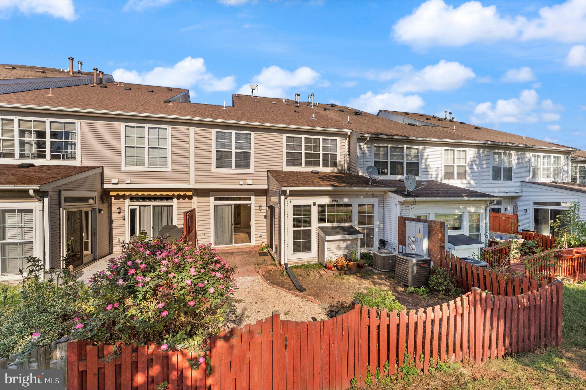 44210 SHADY GLEN TERRACE