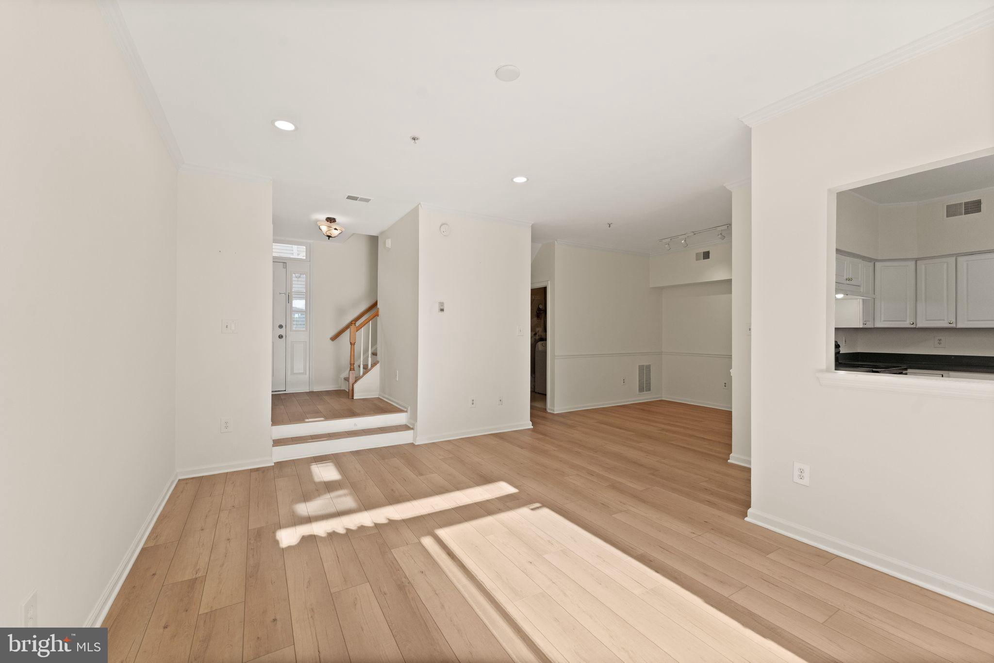 44210 SHADY GLEN TERRACE