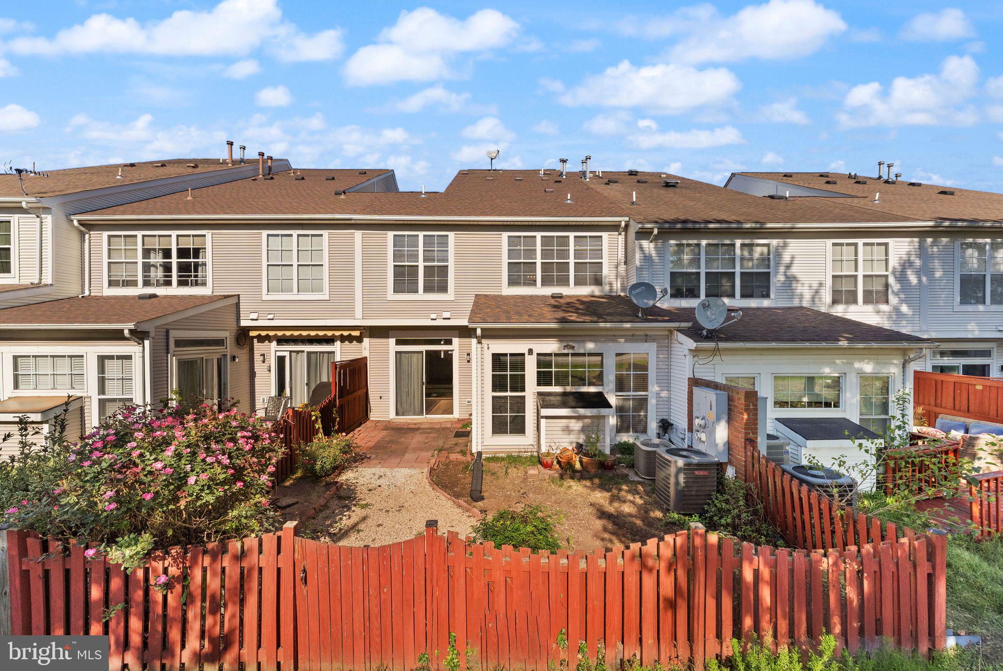 44210 SHADY GLEN TERRACE