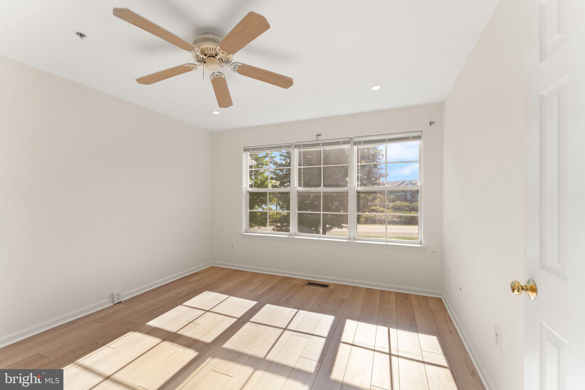 44210 SHADY GLEN TERRACE