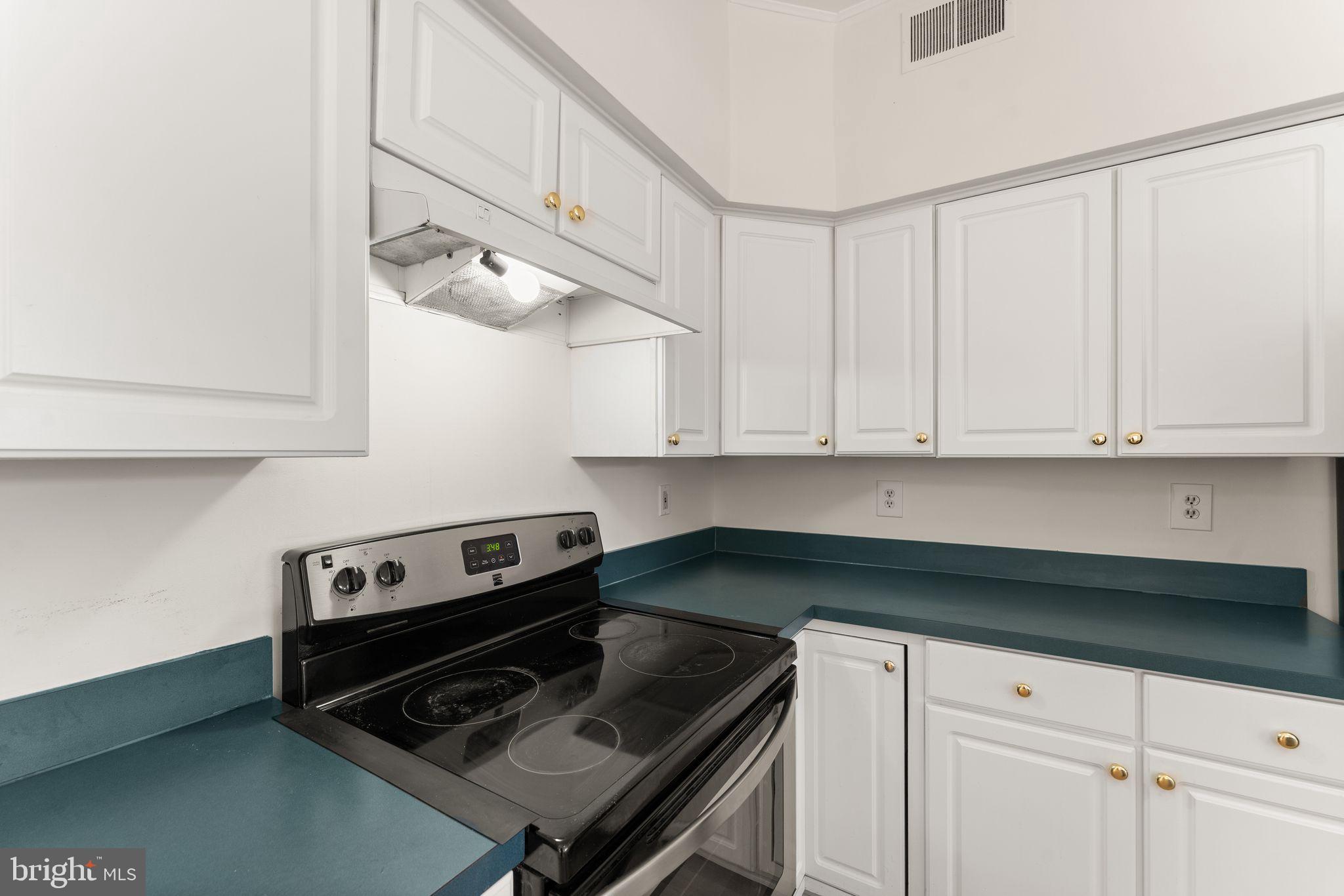 44210 SHADY GLEN TERRACE