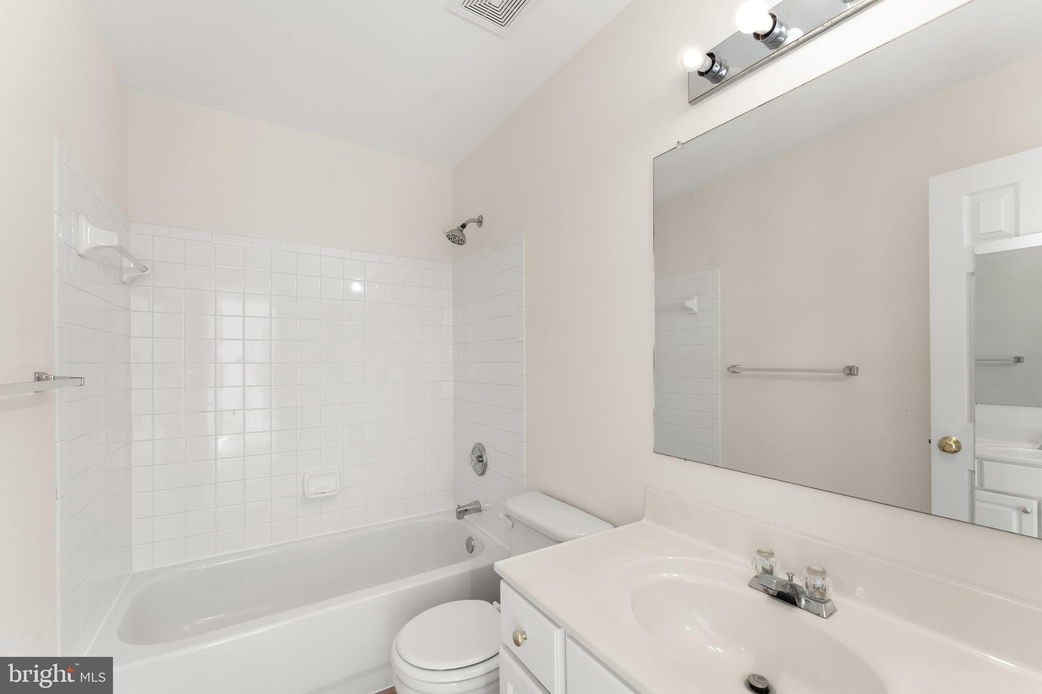 44210 SHADY GLEN TERRACE