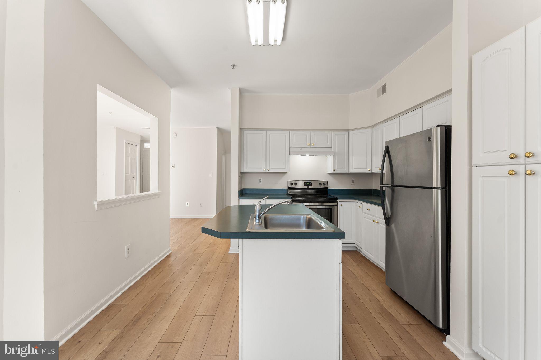 44210 SHADY GLEN TERRACE