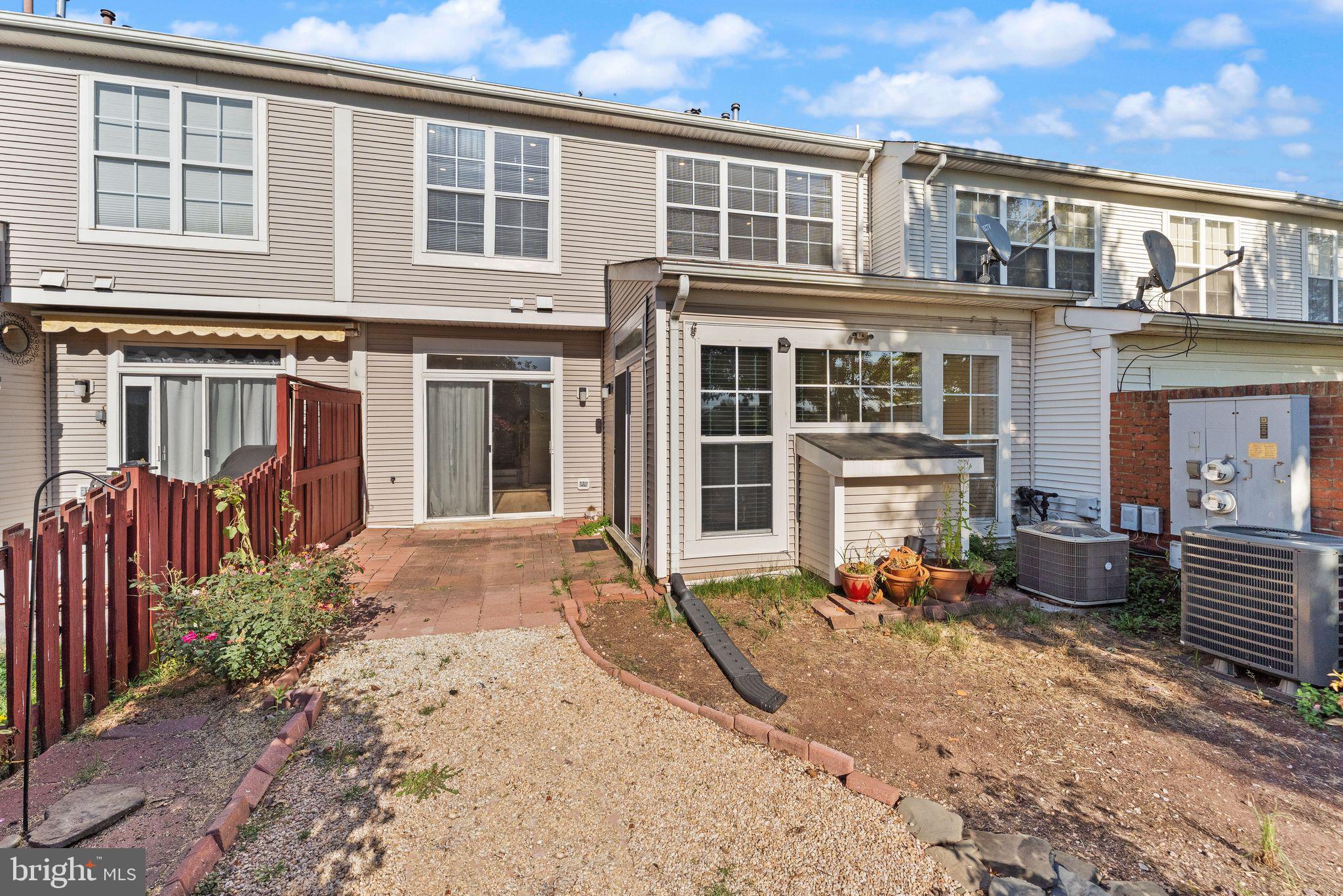 44210 SHADY GLEN TERRACE