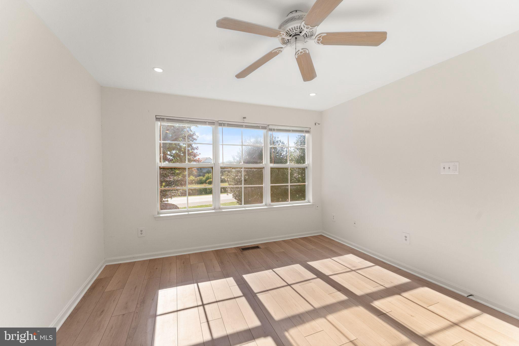 44210 SHADY GLEN TERRACE