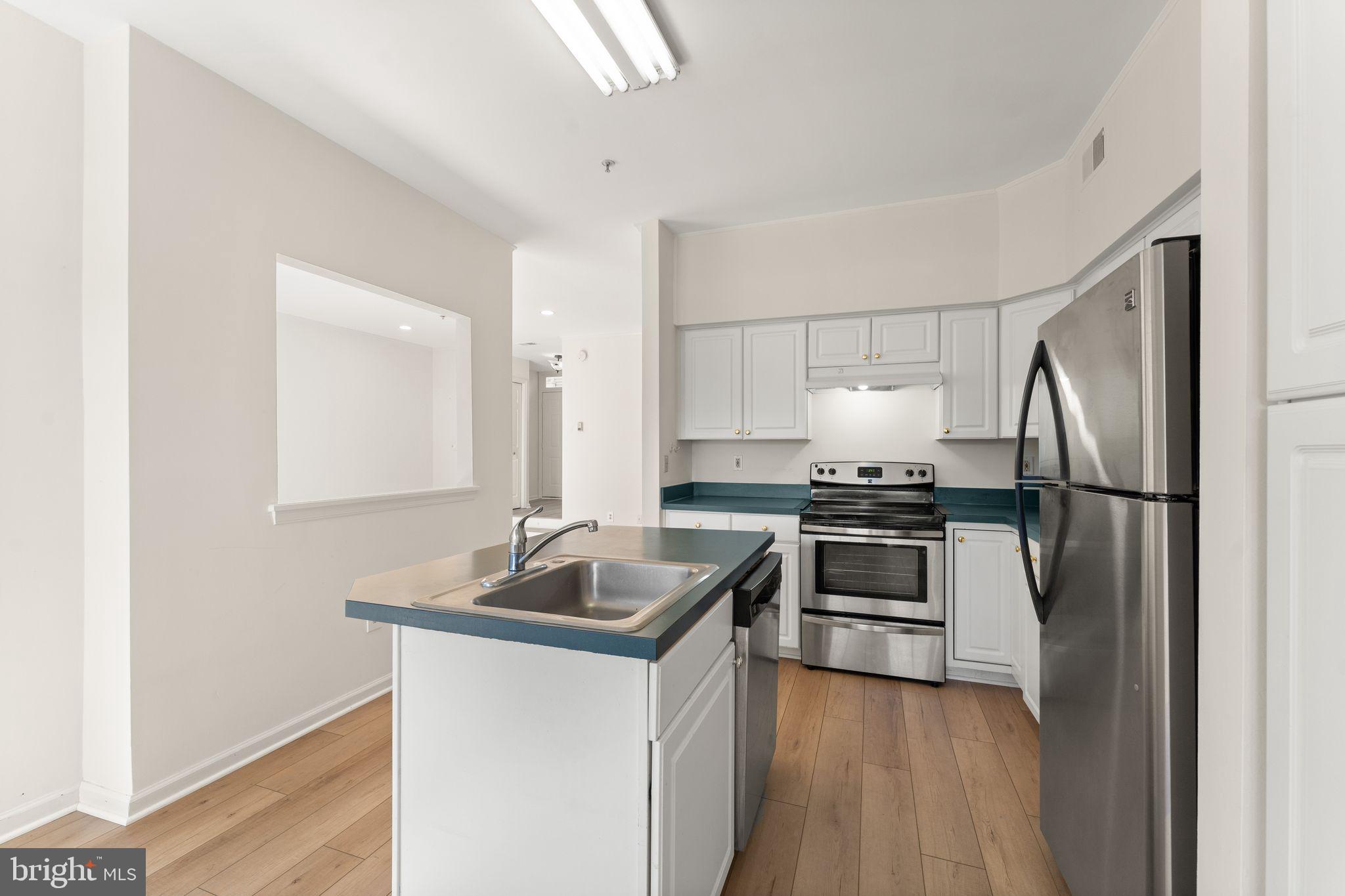 44210 SHADY GLEN TERRACE