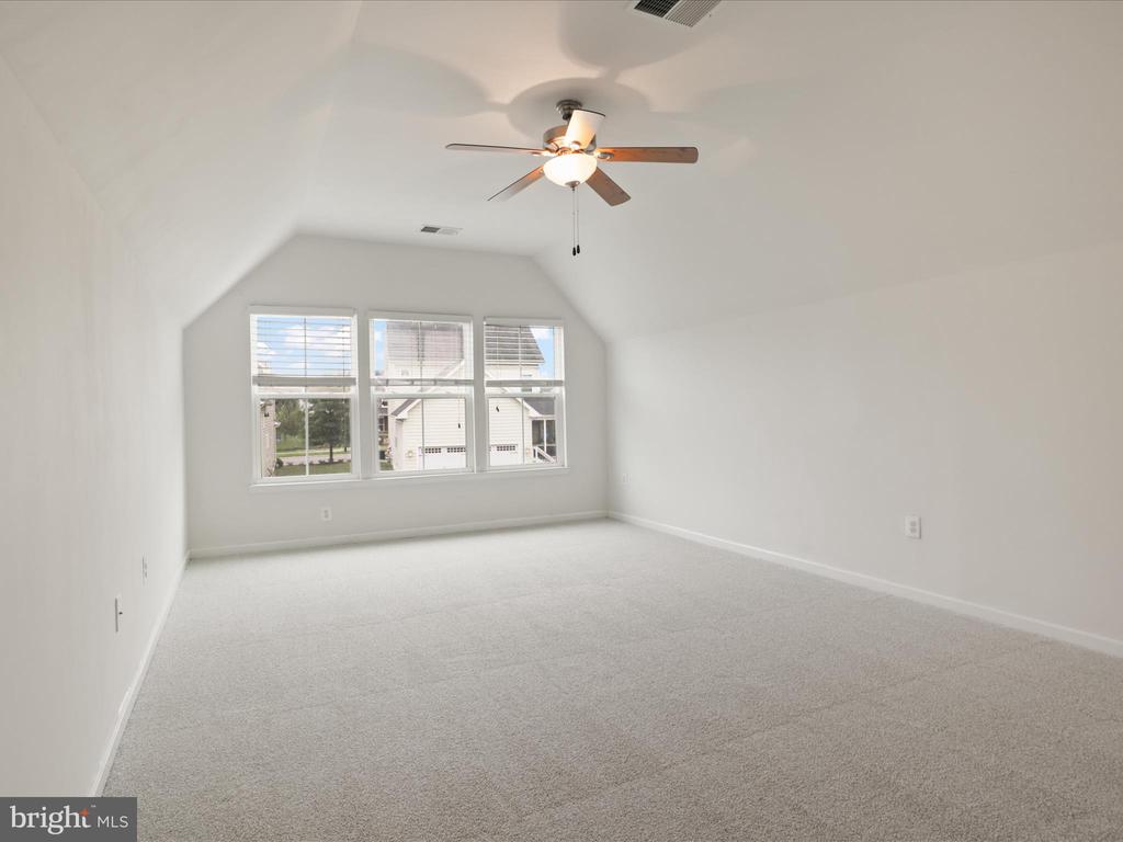 41639 ADAMSON DRIVE