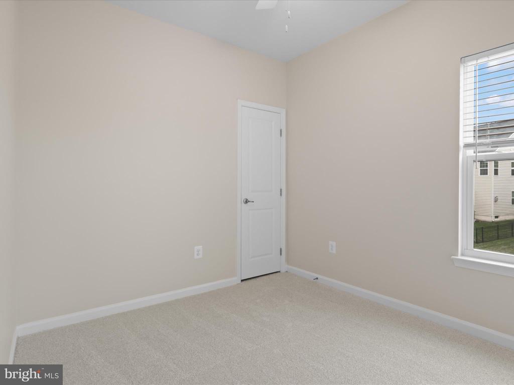 41639 ADAMSON DRIVE