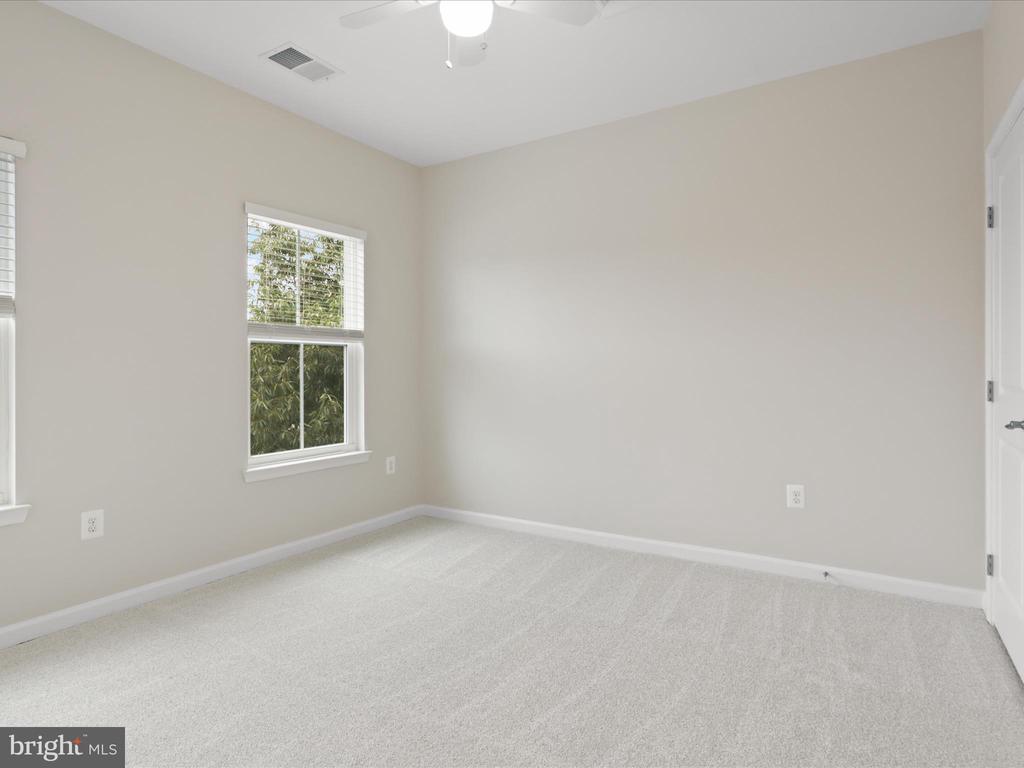 41639 ADAMSON DRIVE