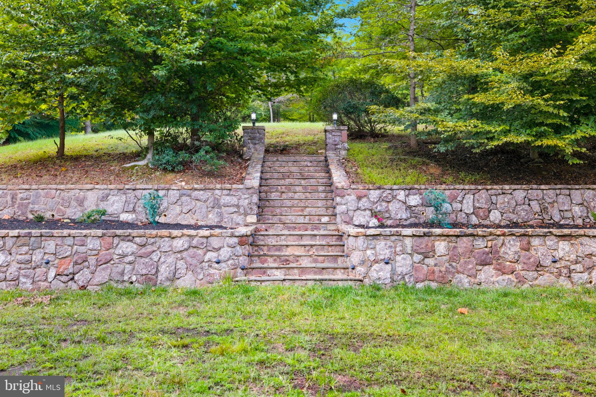 14388 WATERFORD WOODS COURT