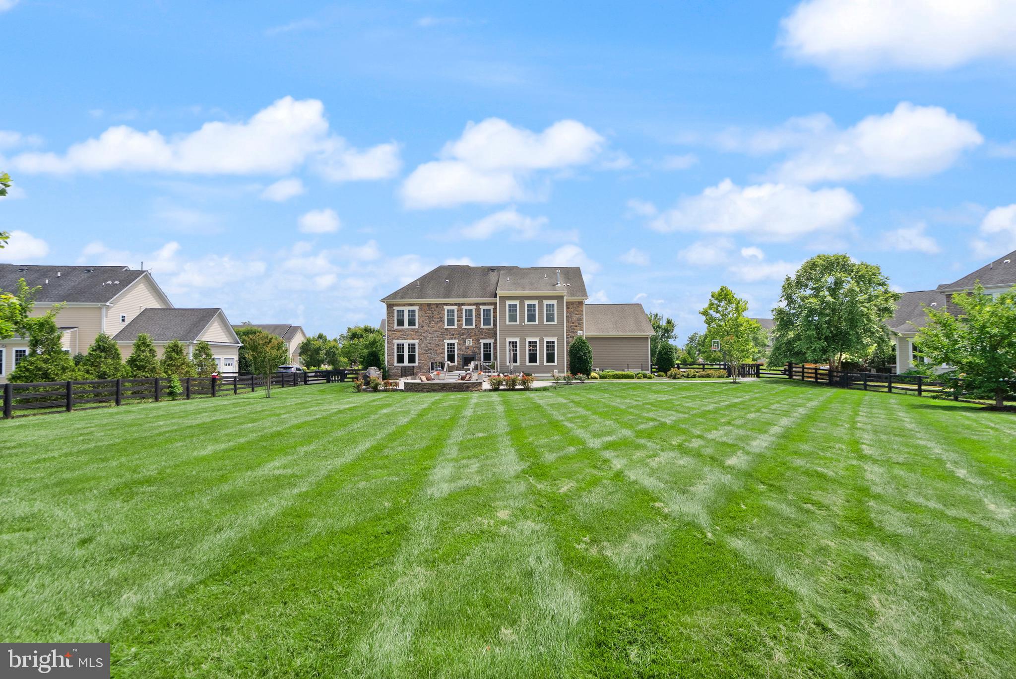 41960 BARNSDALE VIEW COURT