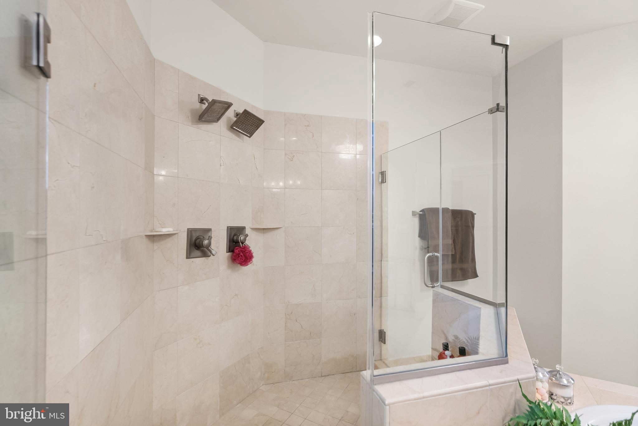 41960 BARNSDALE VIEW COURT