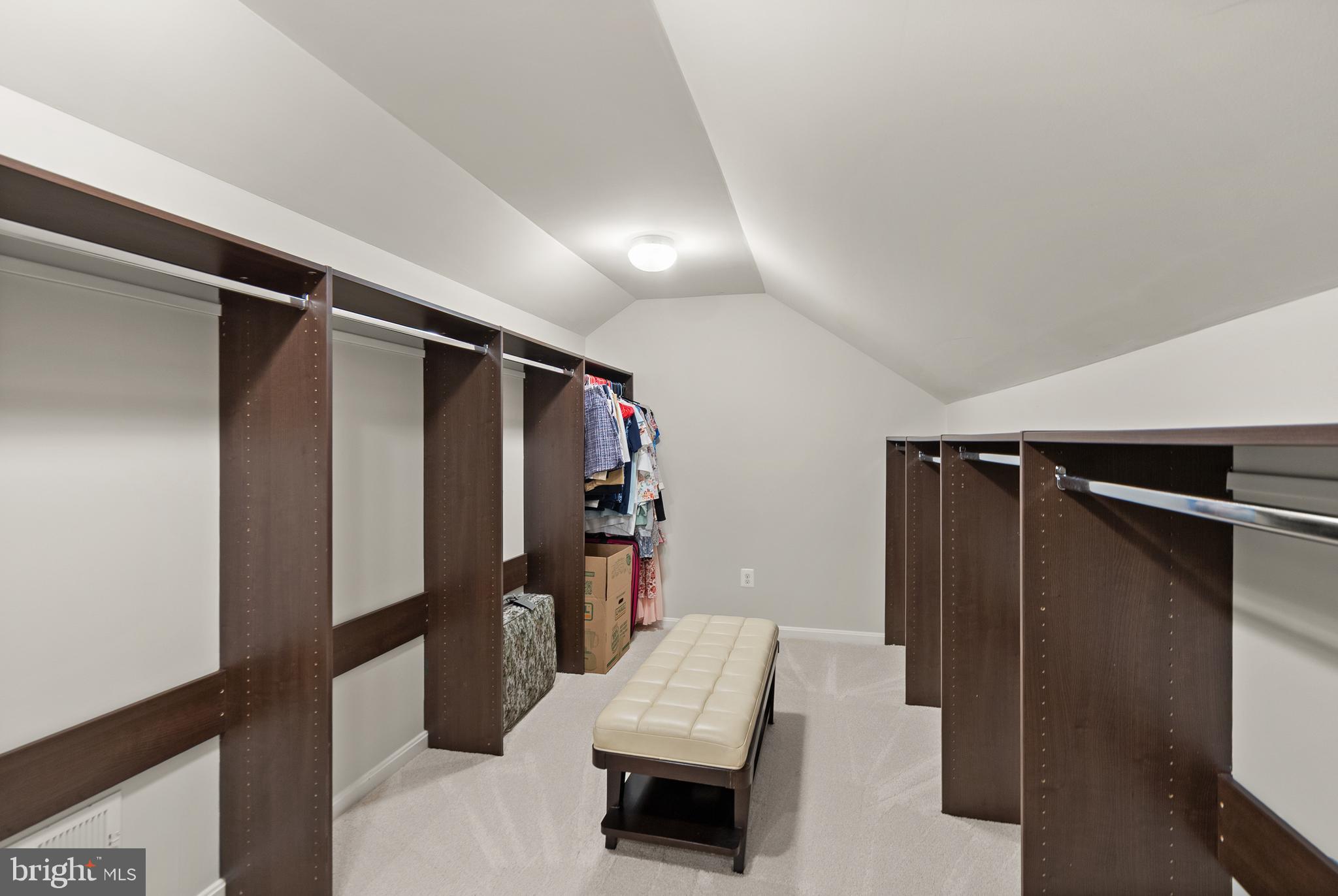 41960 BARNSDALE VIEW COURT