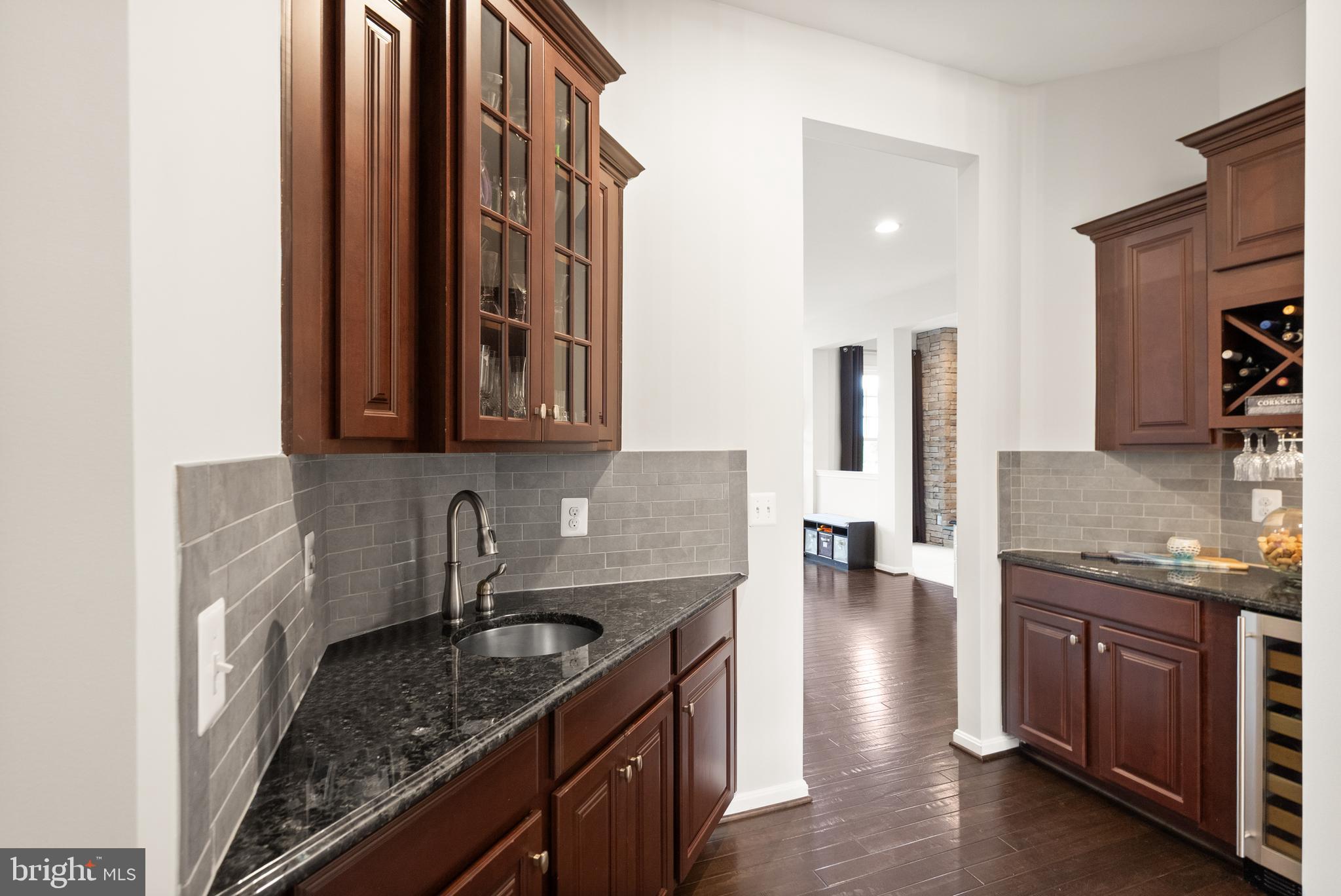 41960 BARNSDALE VIEW COURT