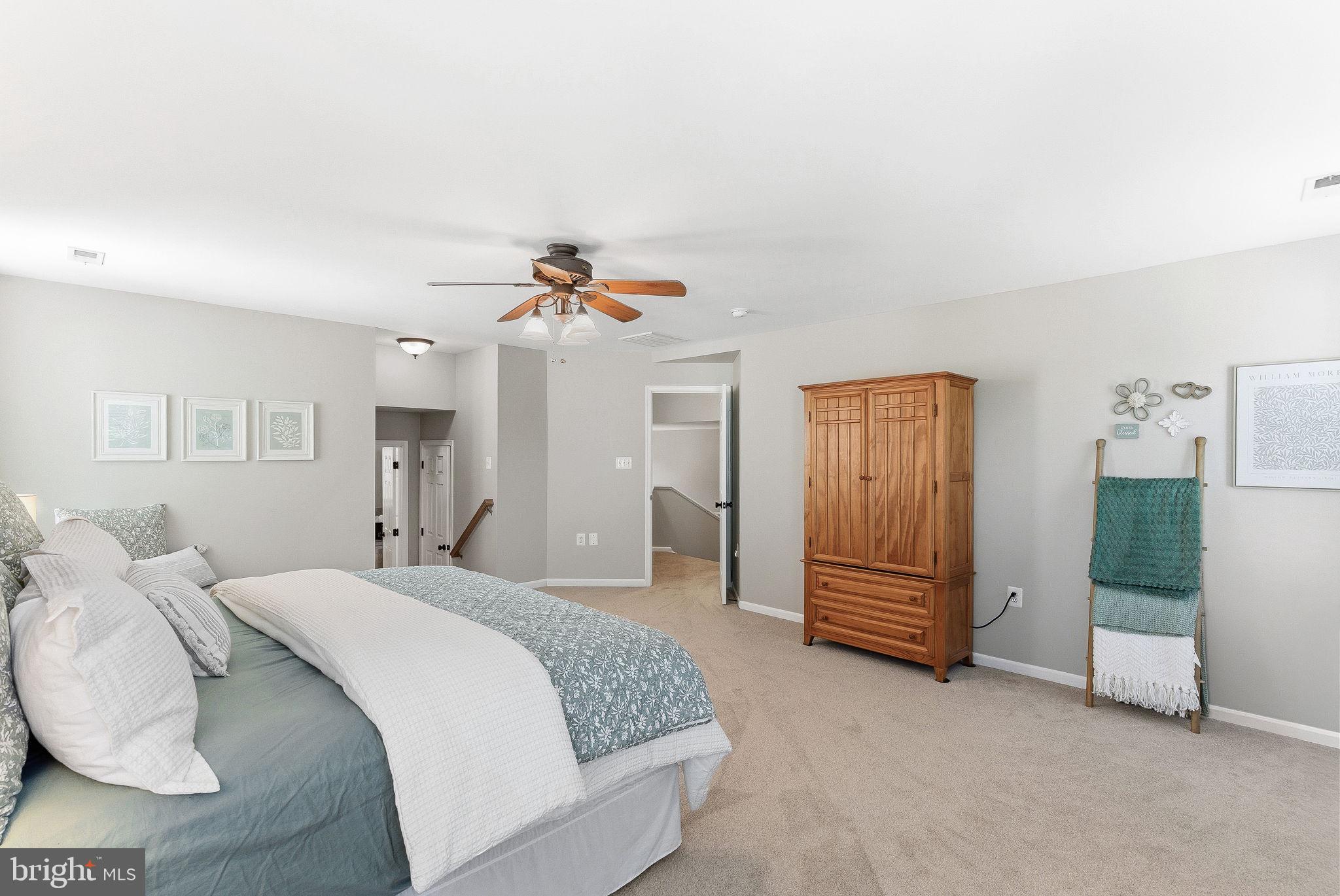 105 BURT COURT NE