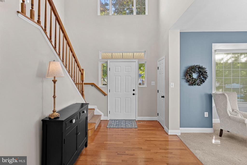 105 BURT COURT NE