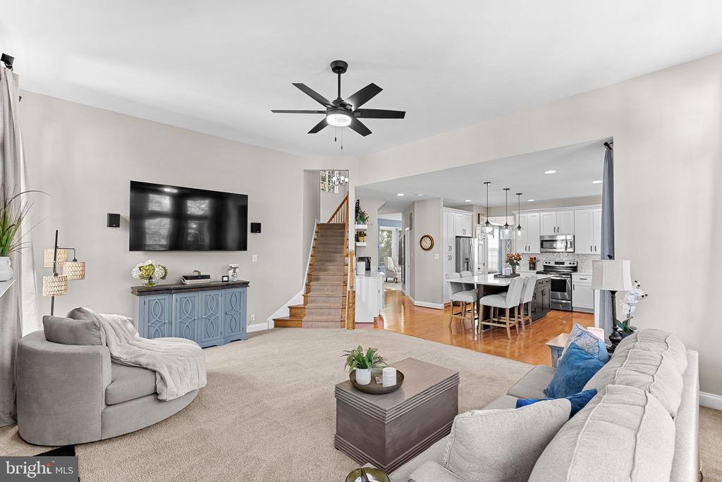 105 BURT COURT NE