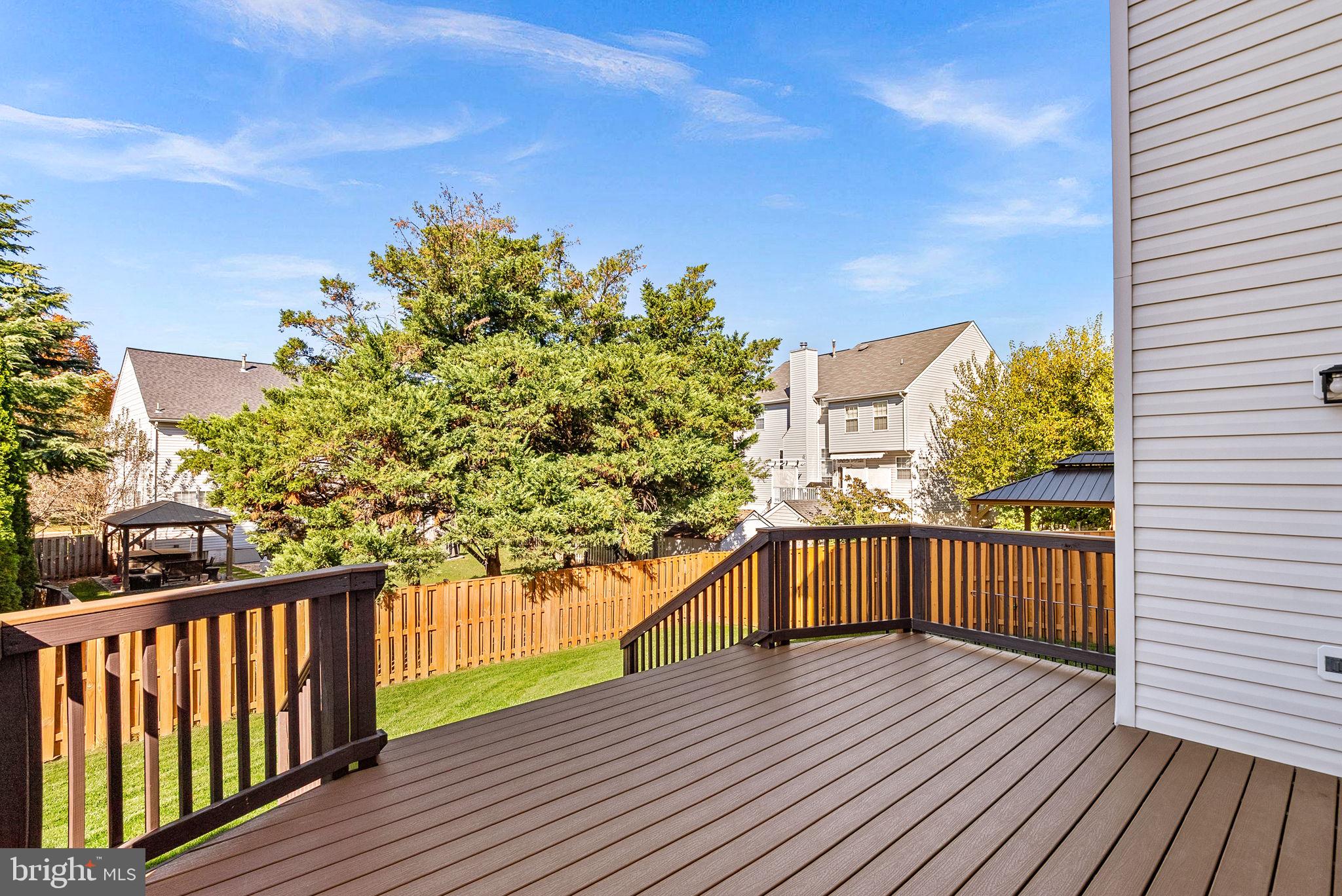 105 BURT COURT NE