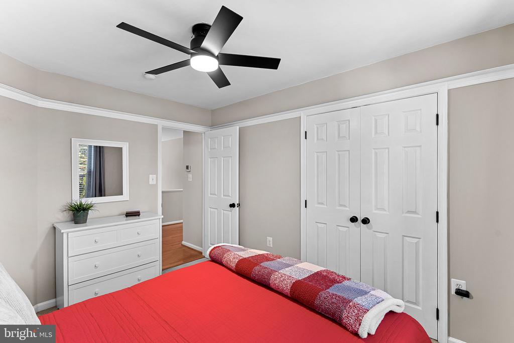 105 BURT COURT NE