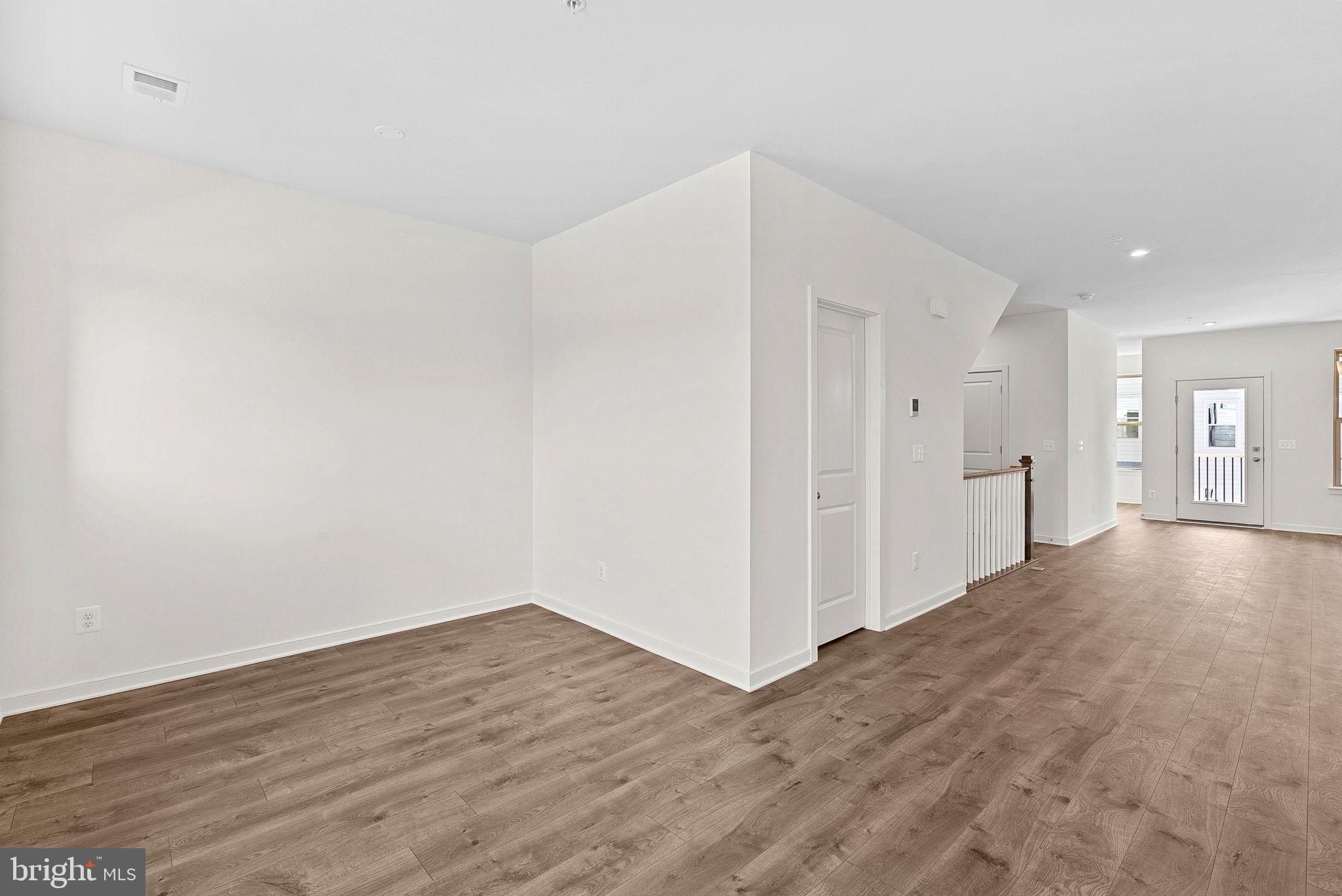 19717 MISTY MOSS SQUARE