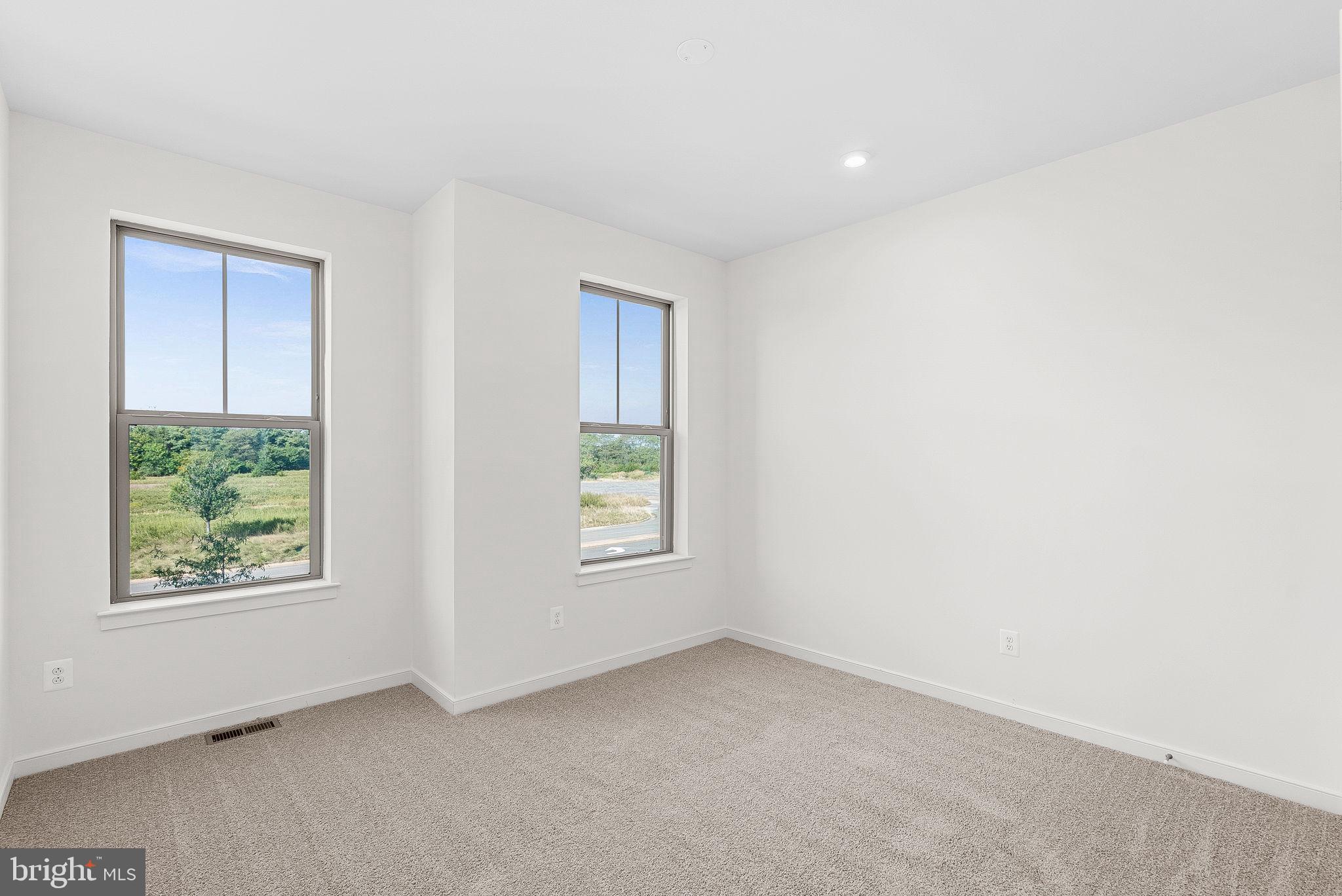 19719 MISTY MOSS SQUARE