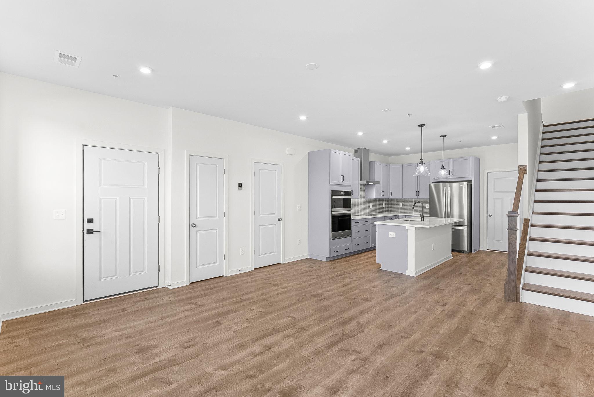 19719 MISTY MOSS SQUARE