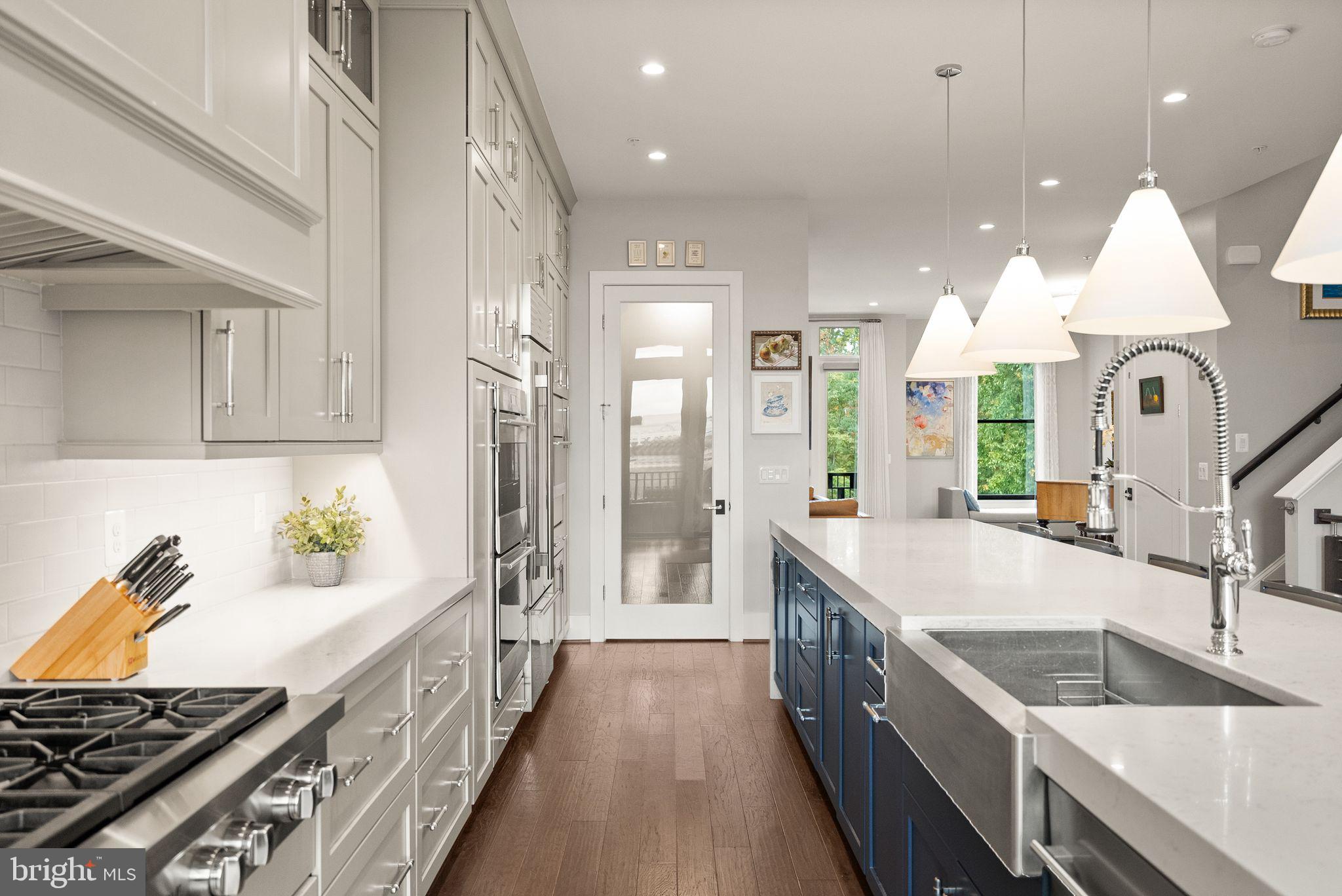 20304 NORTHPARK DRIVE