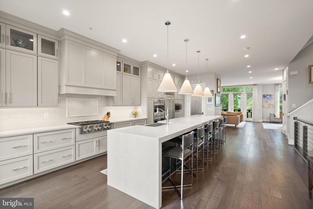 20304 NORTHPARK DRIVE