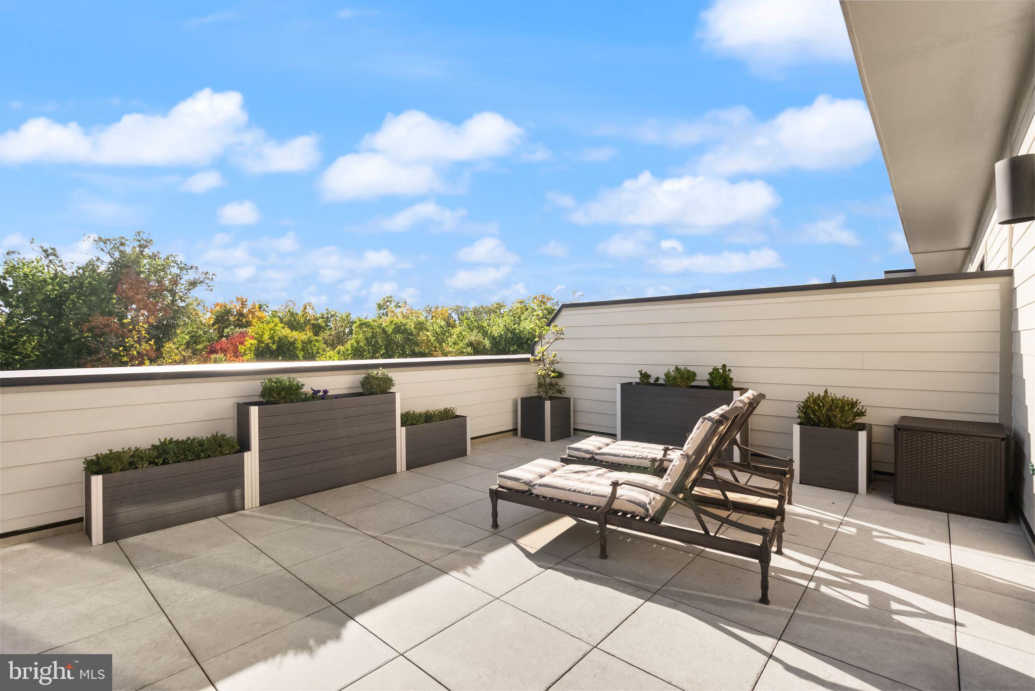 20304 NORTHPARK DRIVE