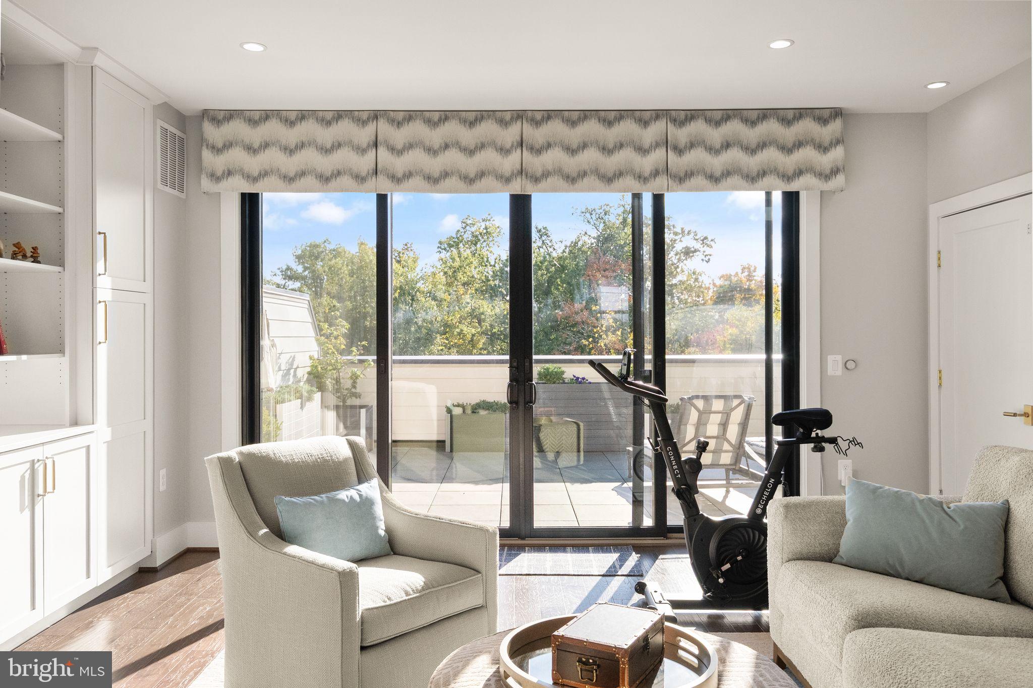 20304 NORTHPARK DRIVE