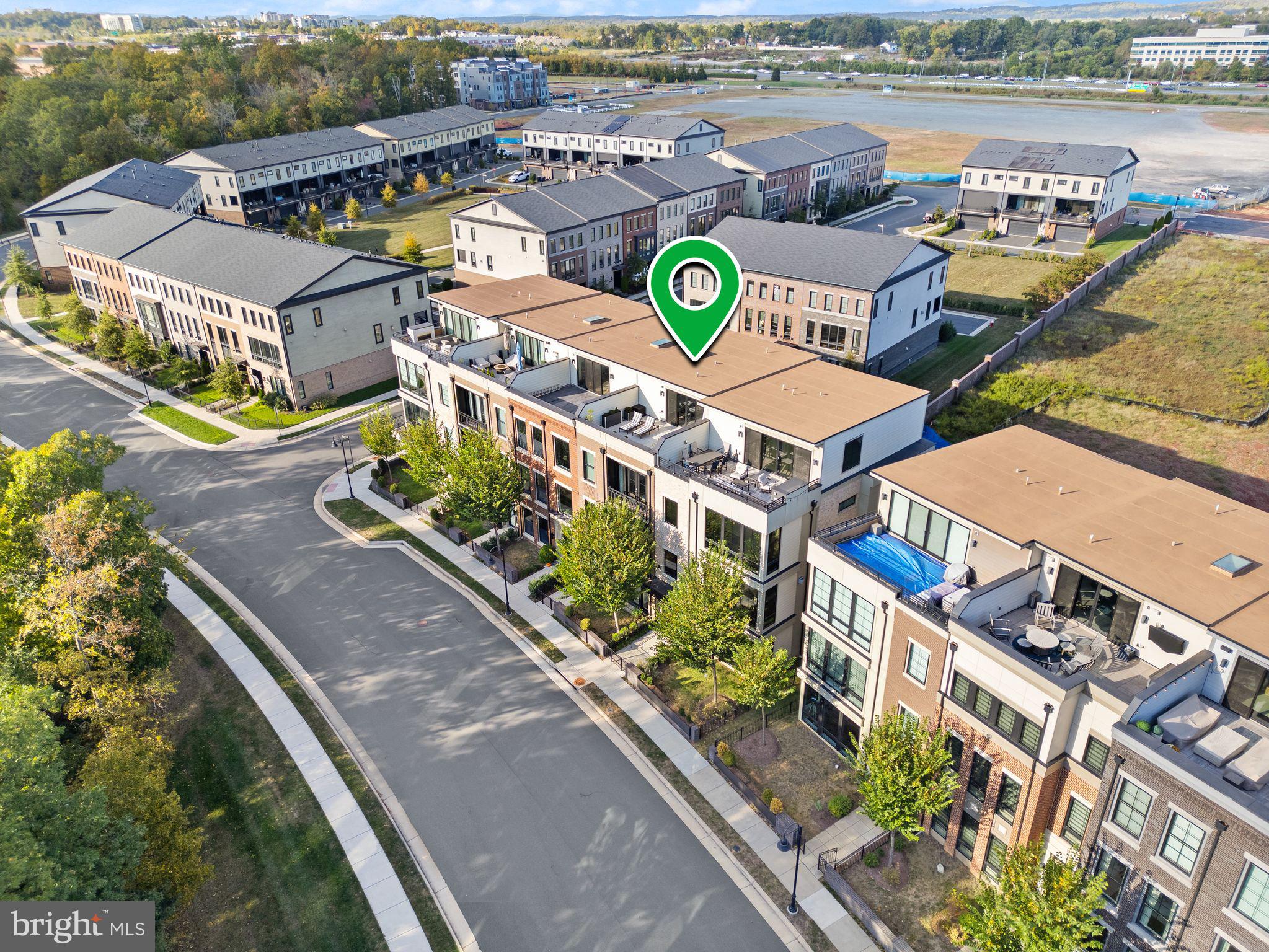 20304 NORTHPARK DRIVE