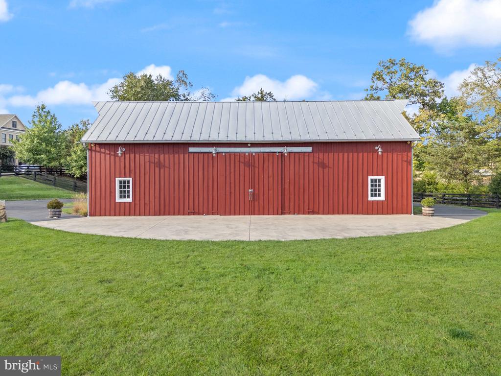 20304 NORTHPARK DRIVE