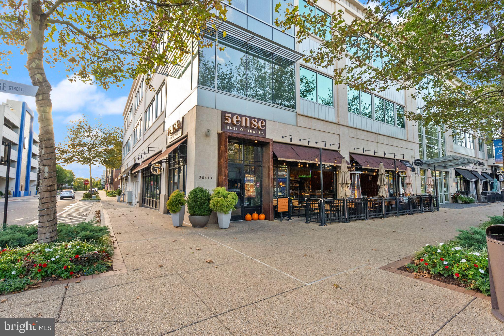 20304 NORTHPARK DRIVE