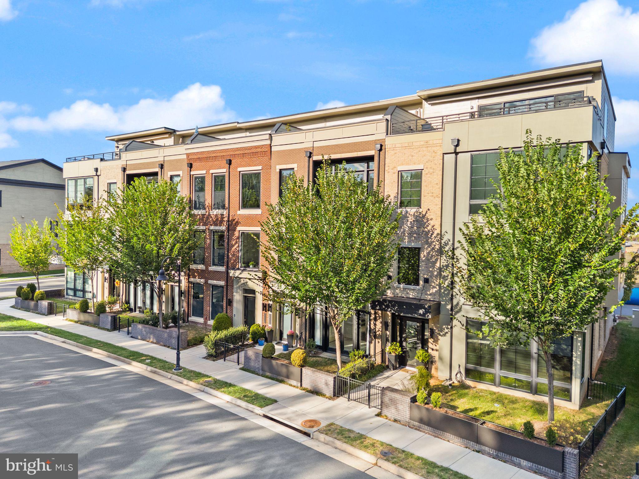 20304 NORTHPARK DRIVE