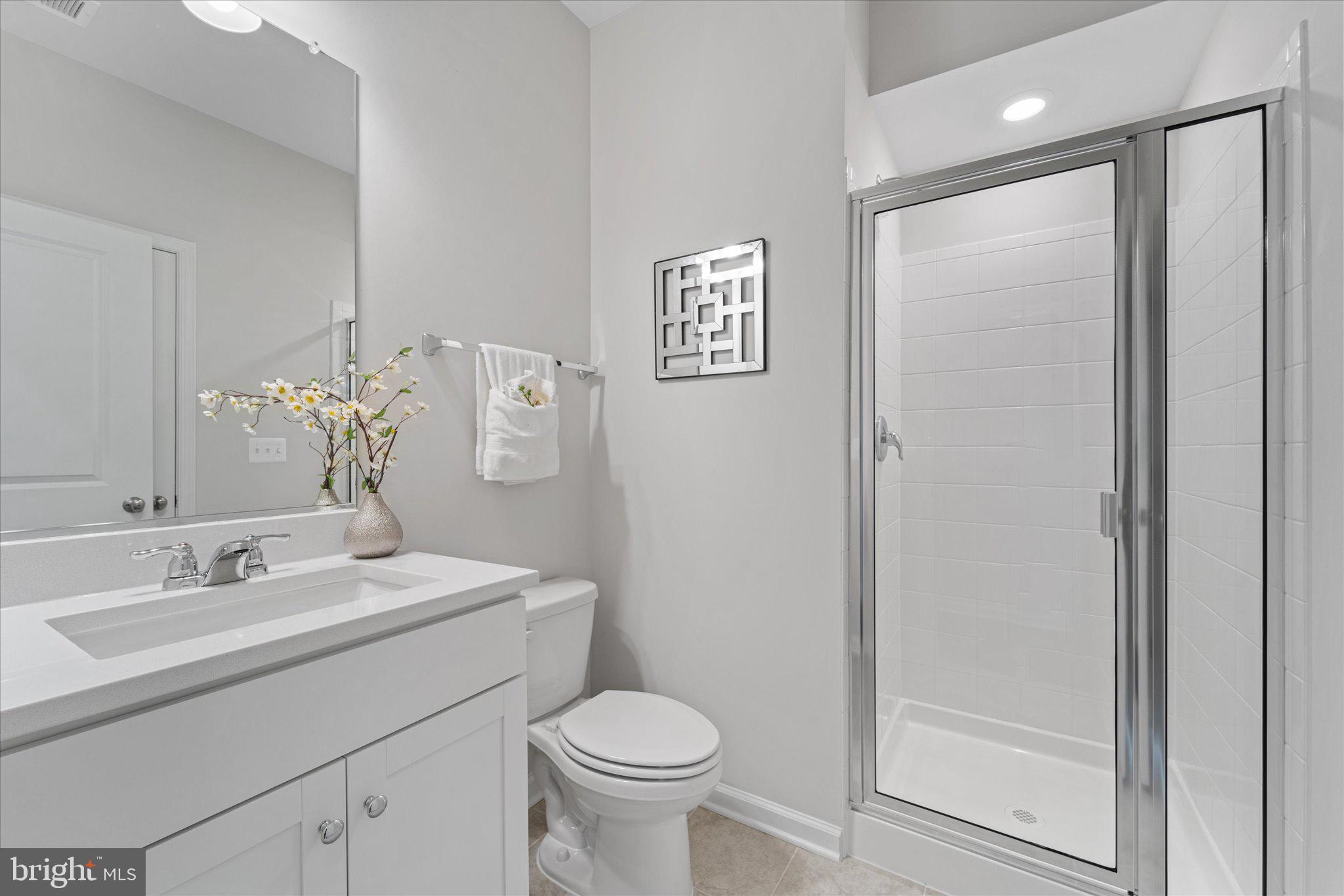 705 SAWBACK SQUARE NE