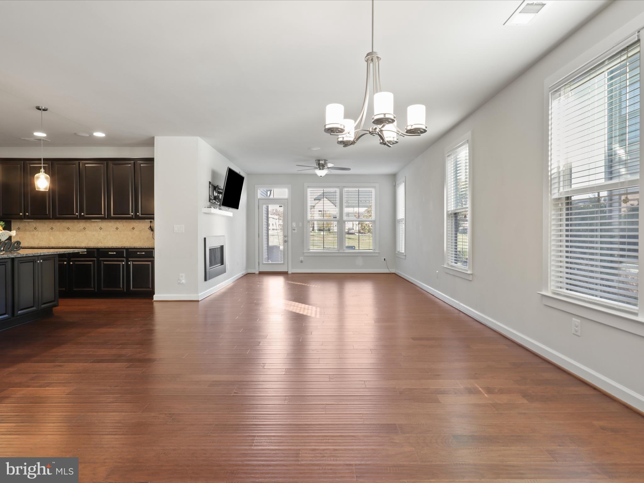 43360 SOUTHLAND STREET