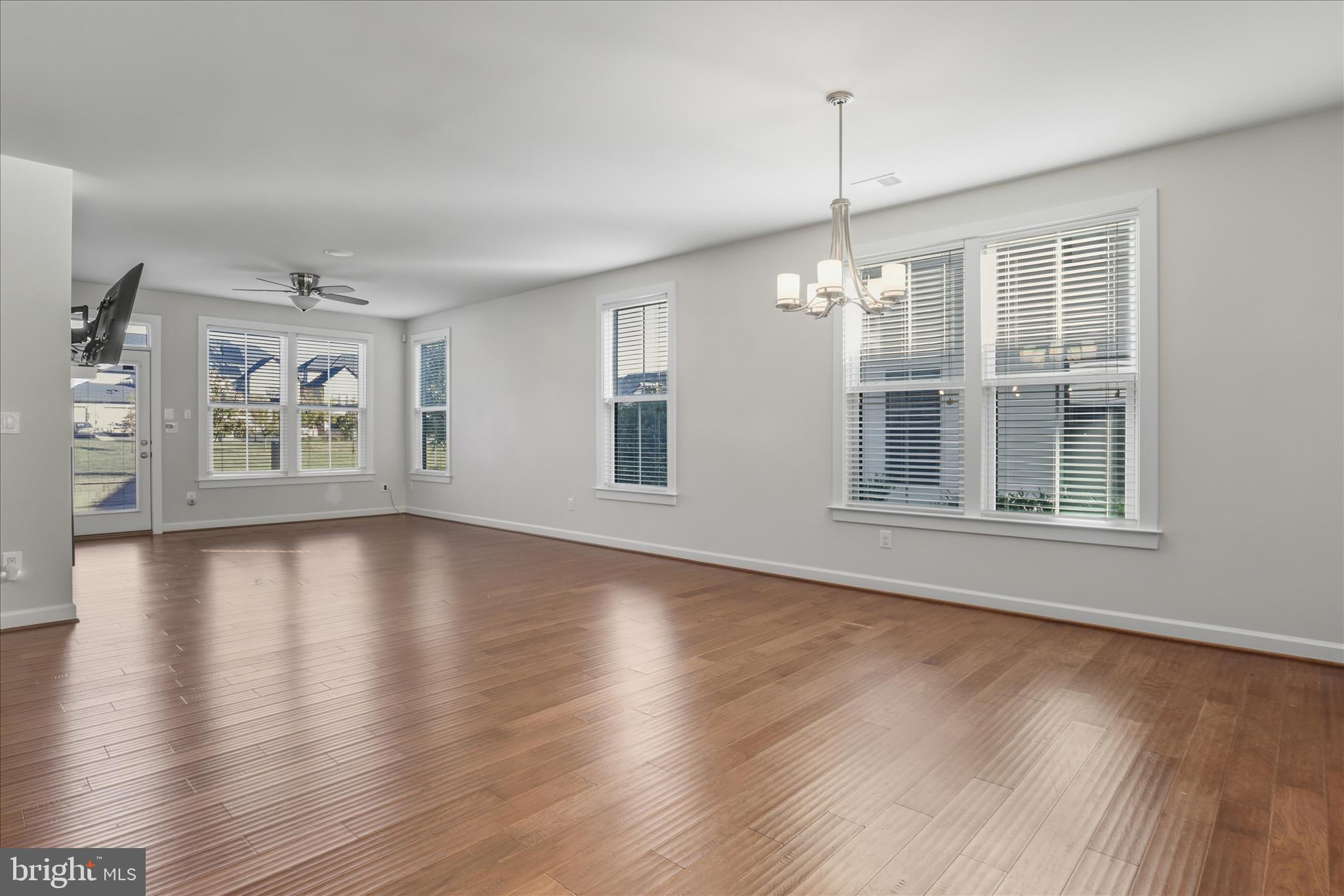 43360 SOUTHLAND STREET