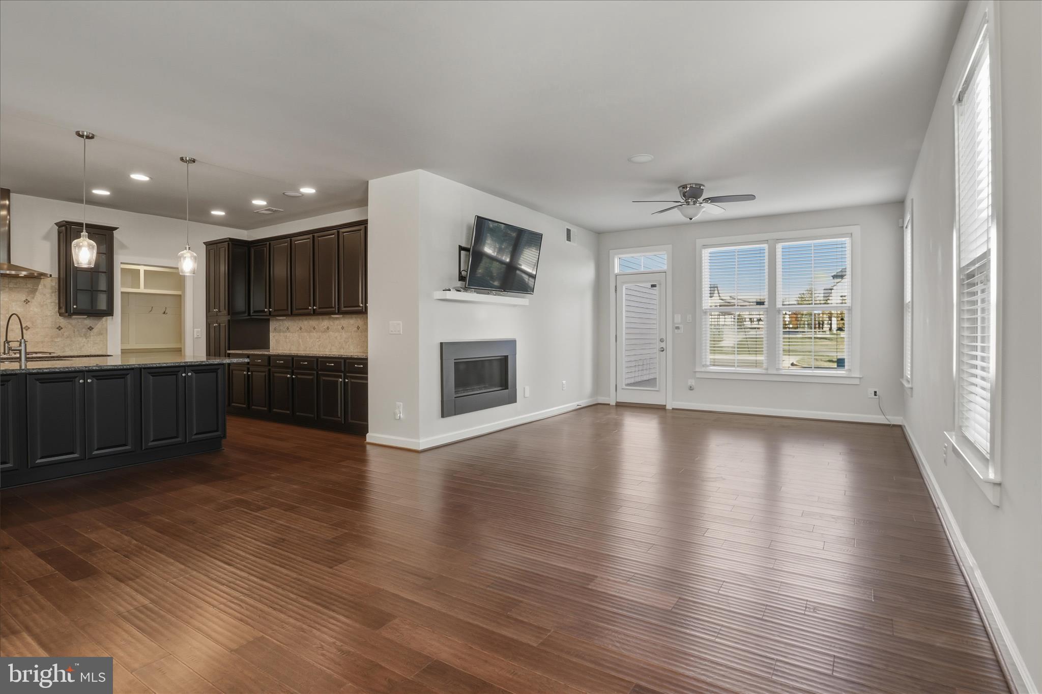 43360 SOUTHLAND STREET