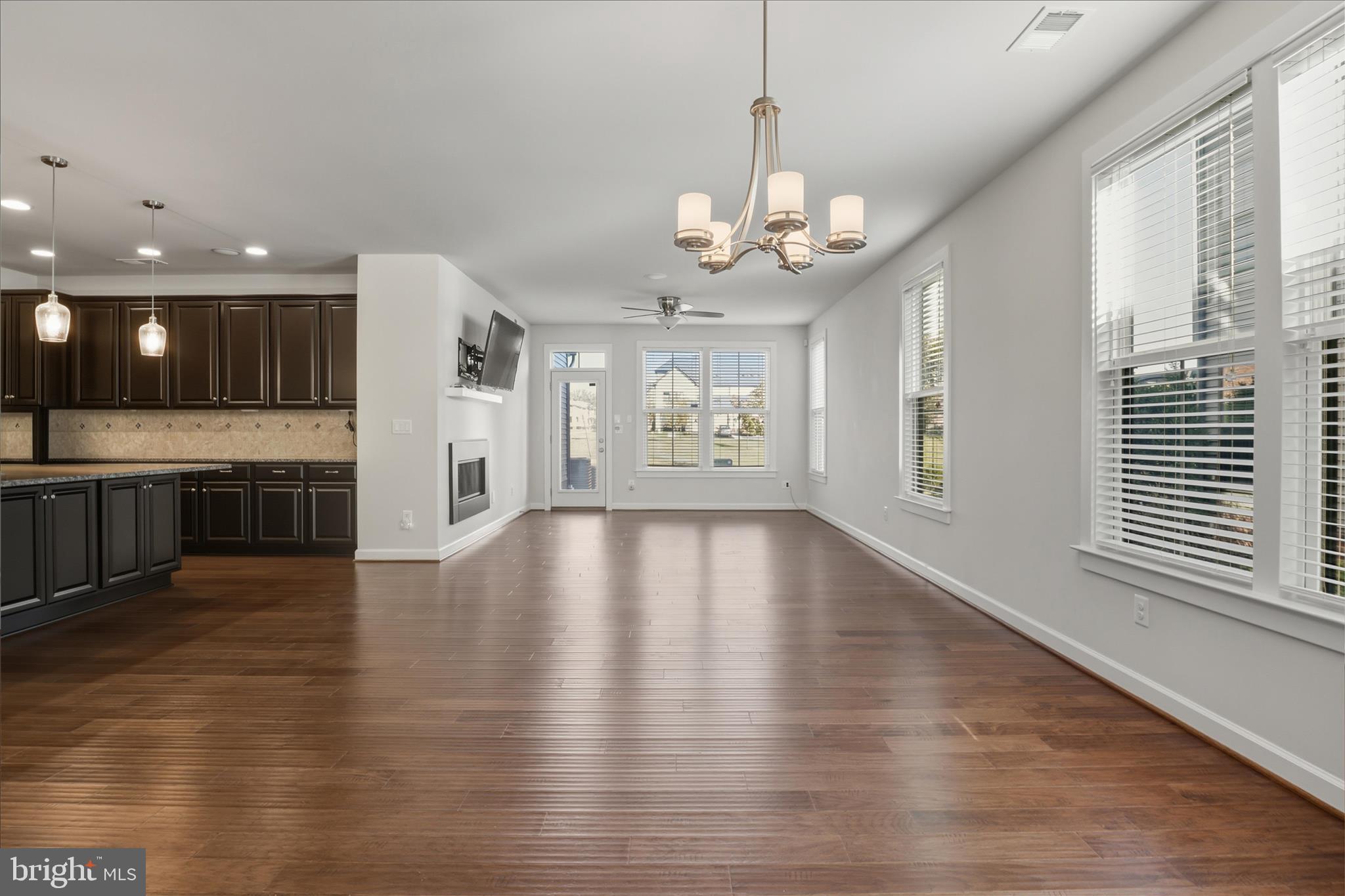 43360 SOUTHLAND STREET