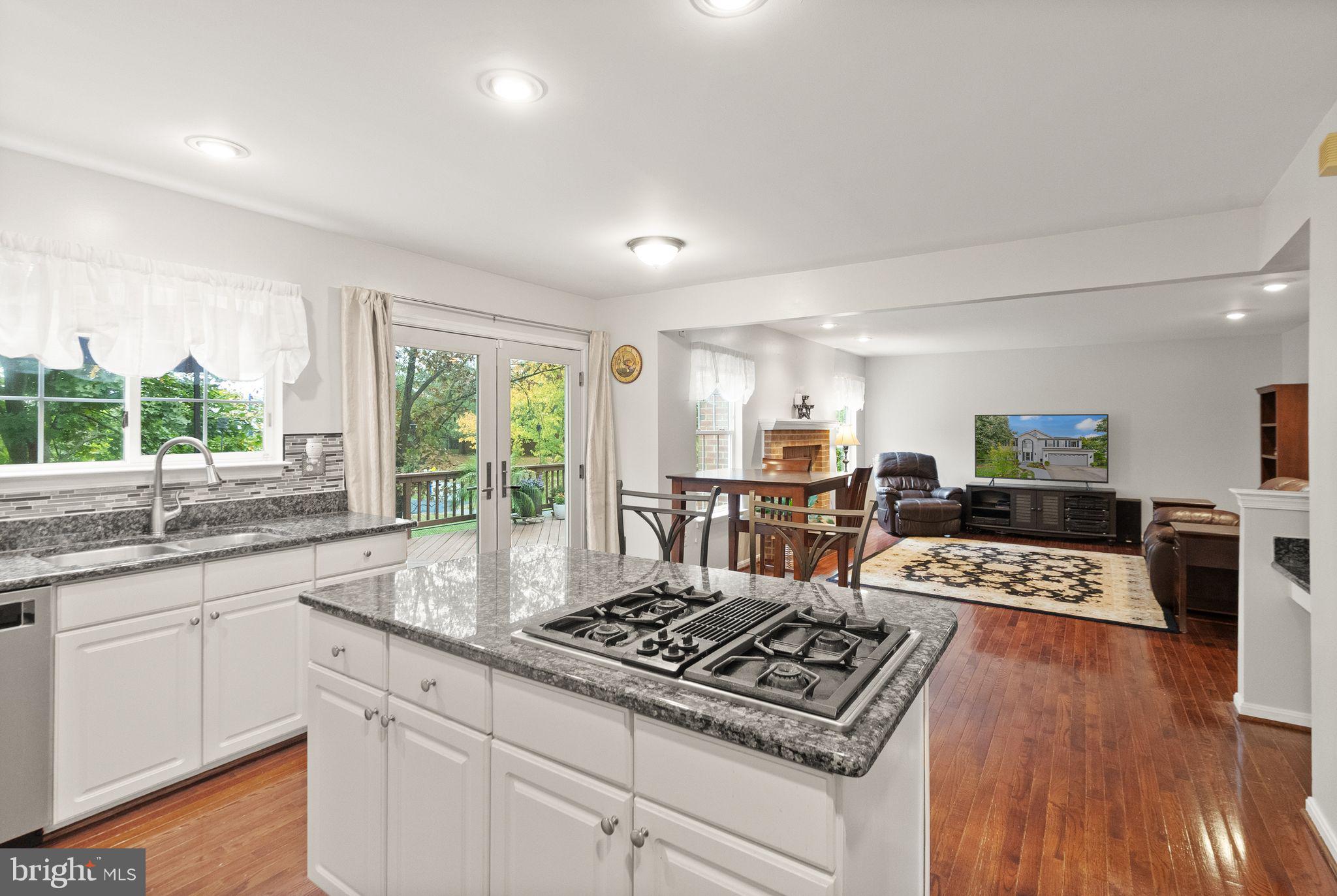 20900 HOLLYBERRY COURT