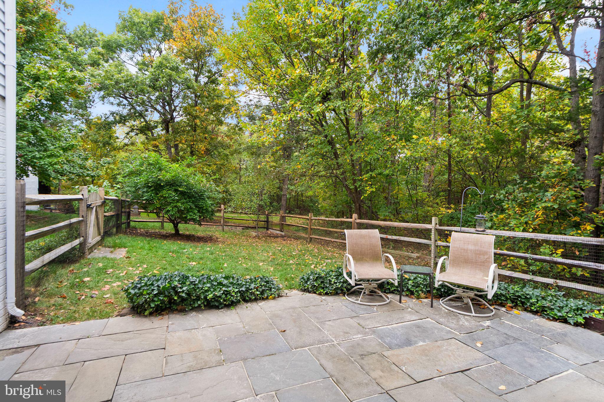 20900 HOLLYBERRY COURT