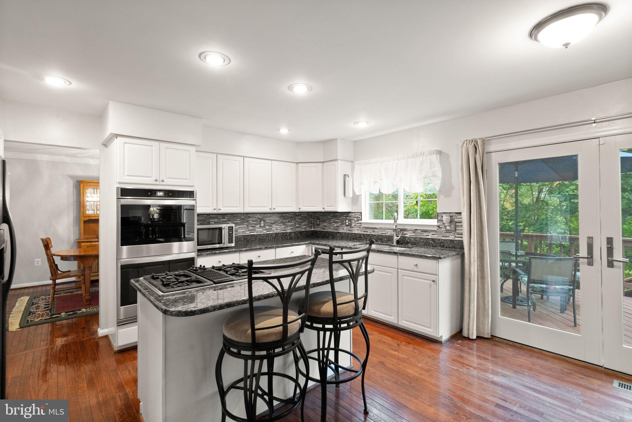 20900 HOLLYBERRY COURT