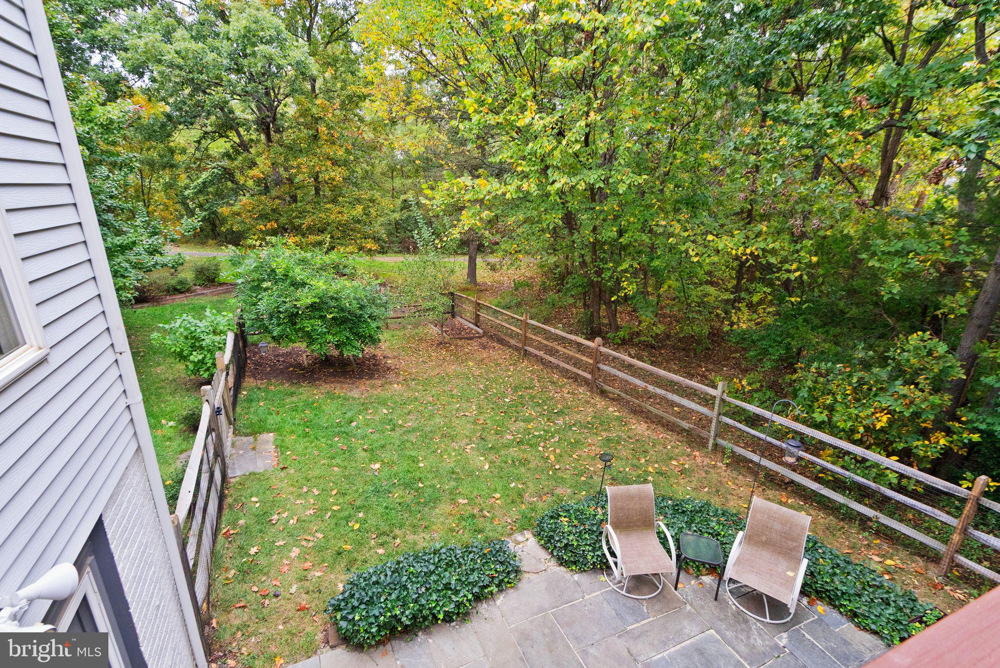 20900 HOLLYBERRY COURT